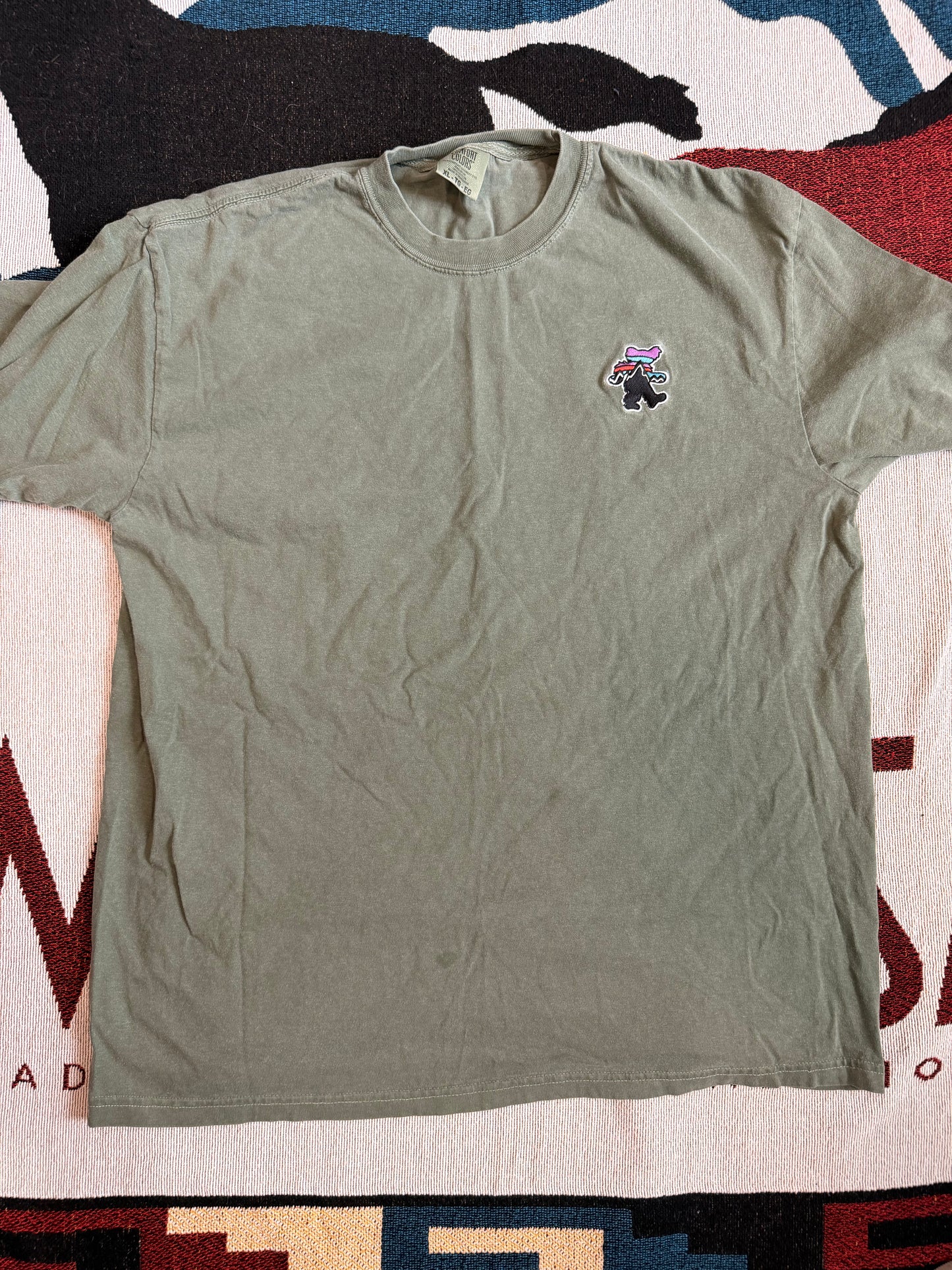 XL - Mountains Embroidered Tee