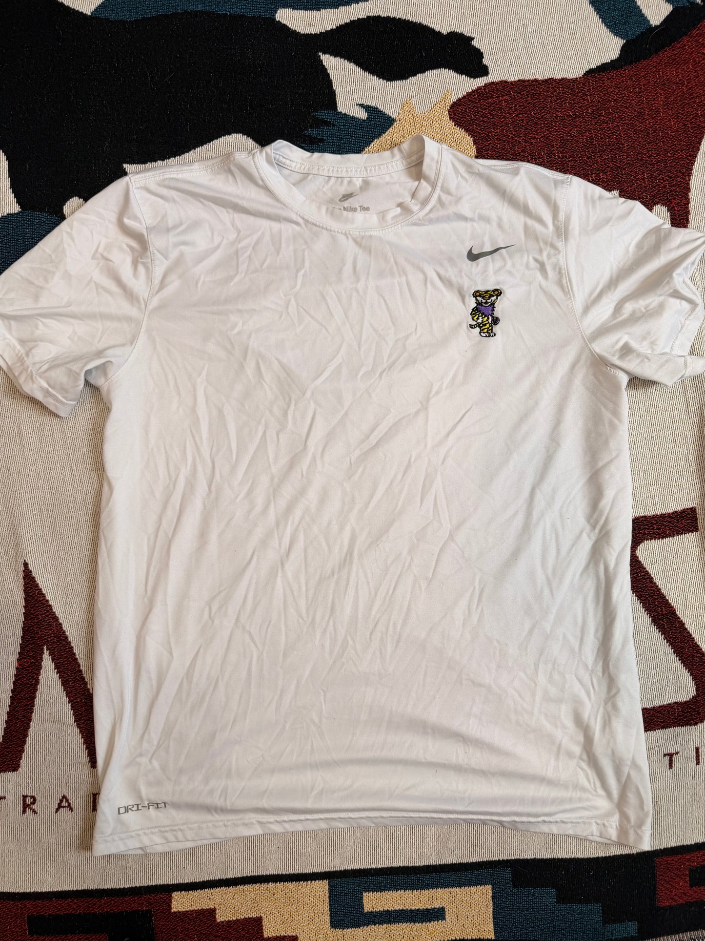 XL - Nike Mascot Tee